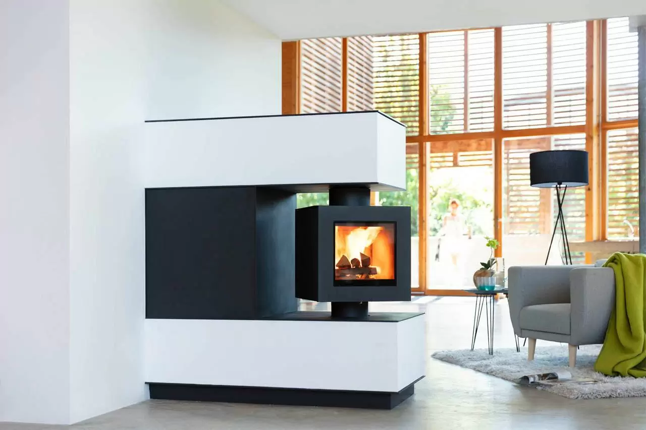 Бруннер поворотный камин